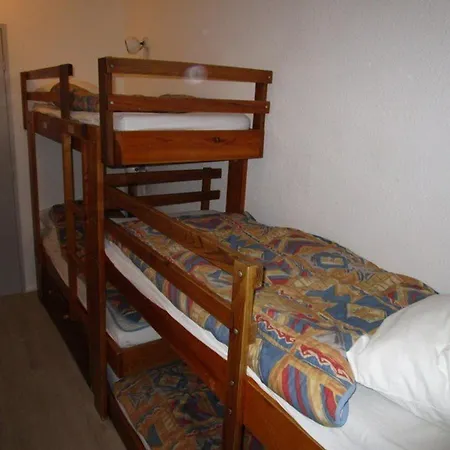 Apartmán 5 Pers Avec Balcon, Au Pied Des Pistes De 1800, Proche Commerces Et Thermal - Fr-1-404-2 *